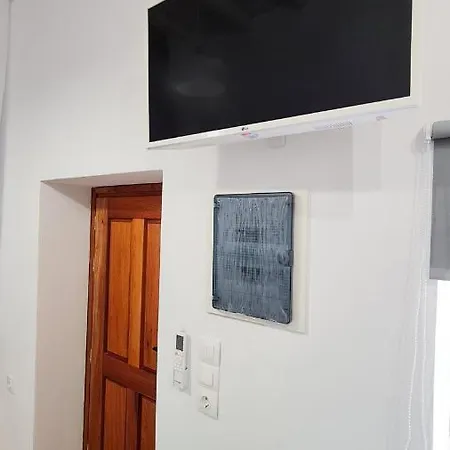 Lefko House Lachaniá