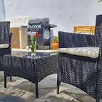 Holiday home Lefko House *