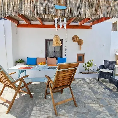 بيت للعطل Lefko House لاخنيا