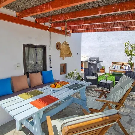 Lefko House Tatil Evi *