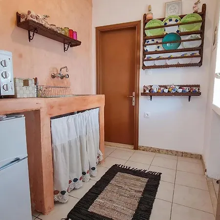 Lefko House